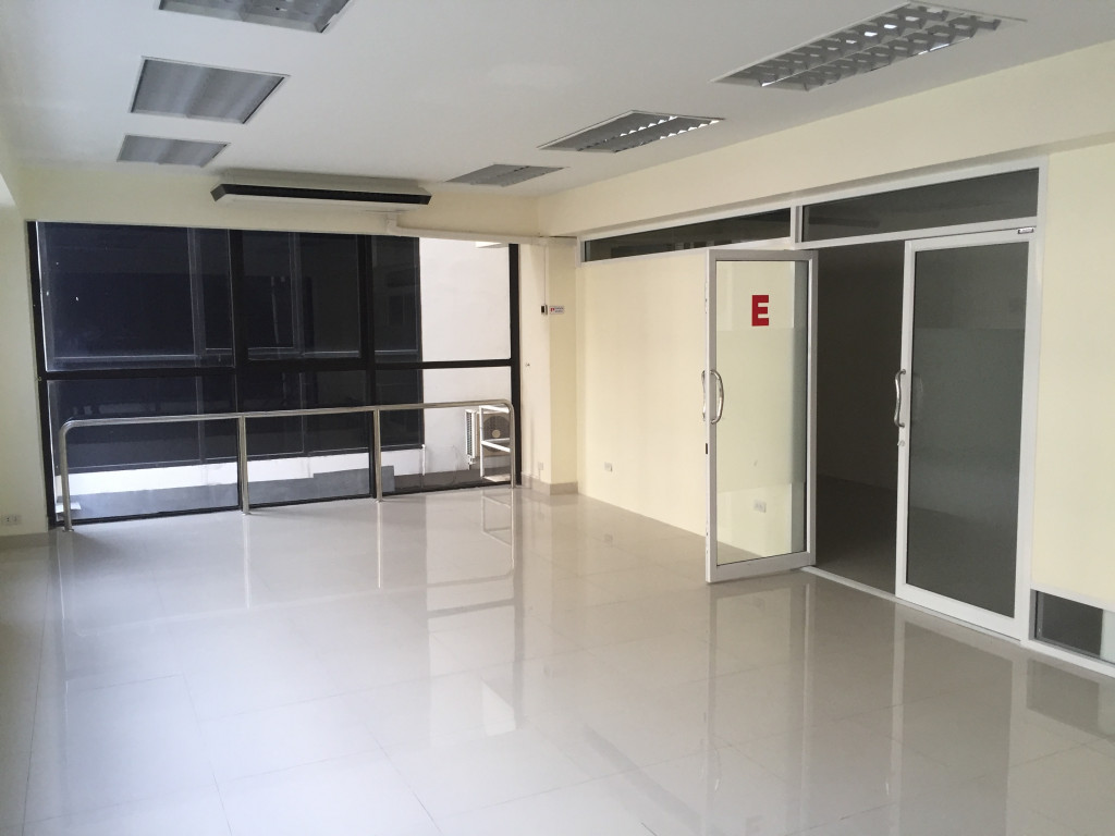 For Rent Office Space Lat Phrao Road Bang Kapi BRE5185