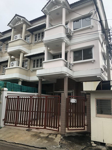 For Rent Bangkok Town House Sukhumvit BTS Phra Khanong Watthana ...