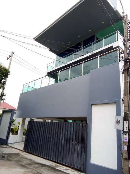 Bangkok Single House  Lat Phrao Wang Hin BRE23757