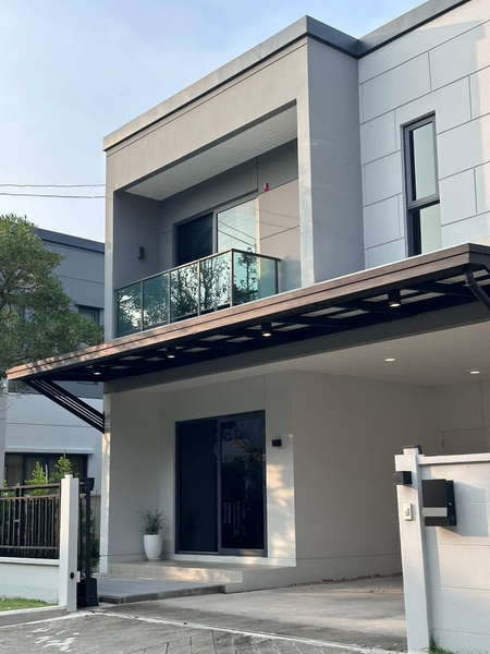 Samut Prakan Single House Centro Bangna Kanchanaphisek BRE23916