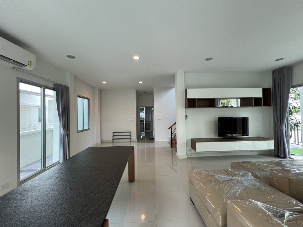 Bangkok Single House Bangkok Boulevard Rama 9-Srinakarin Krungthep Kreetha BRE23869