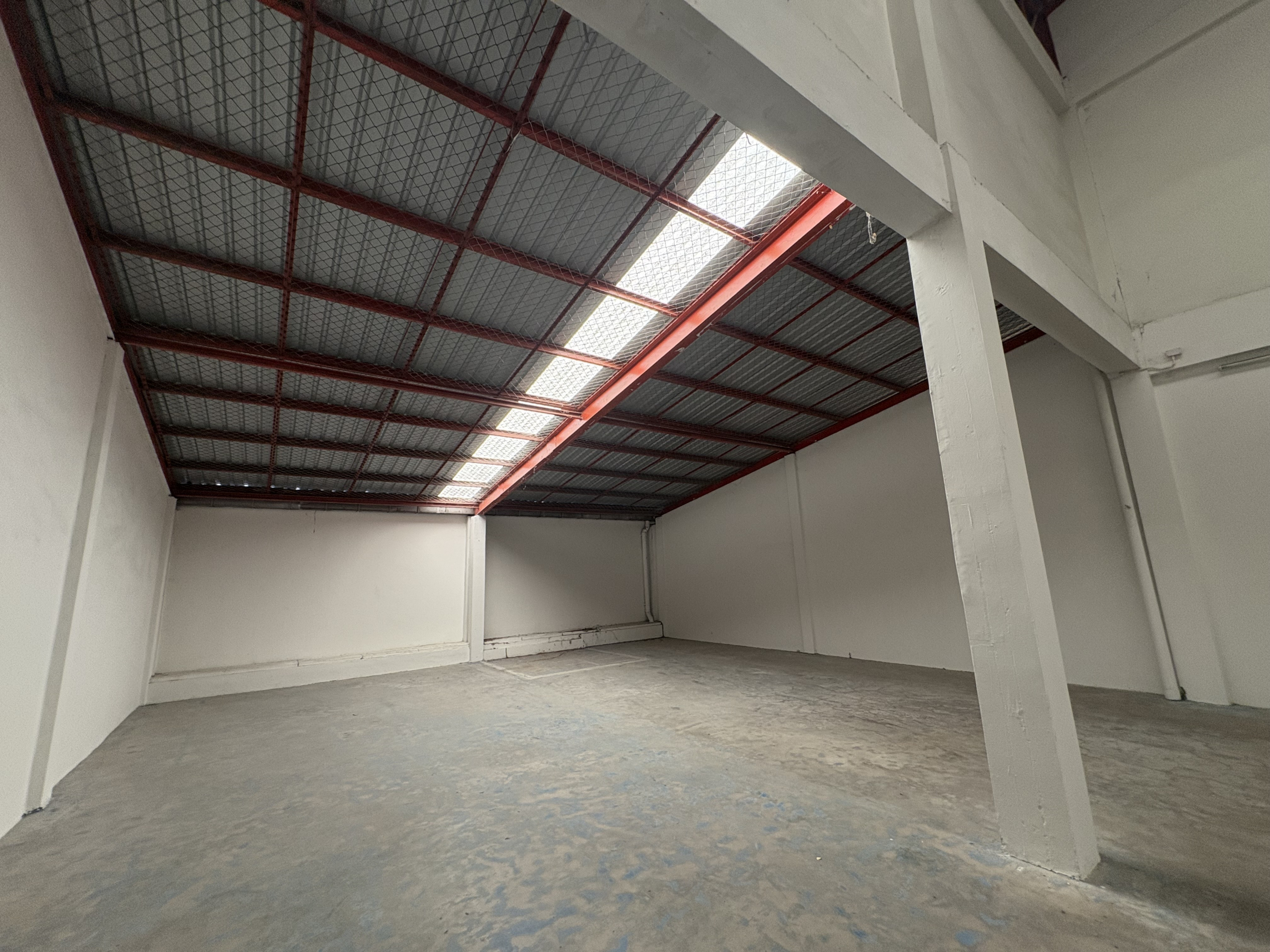 1CEA40C1-E600-49DF-B874-2E9BDF93A958