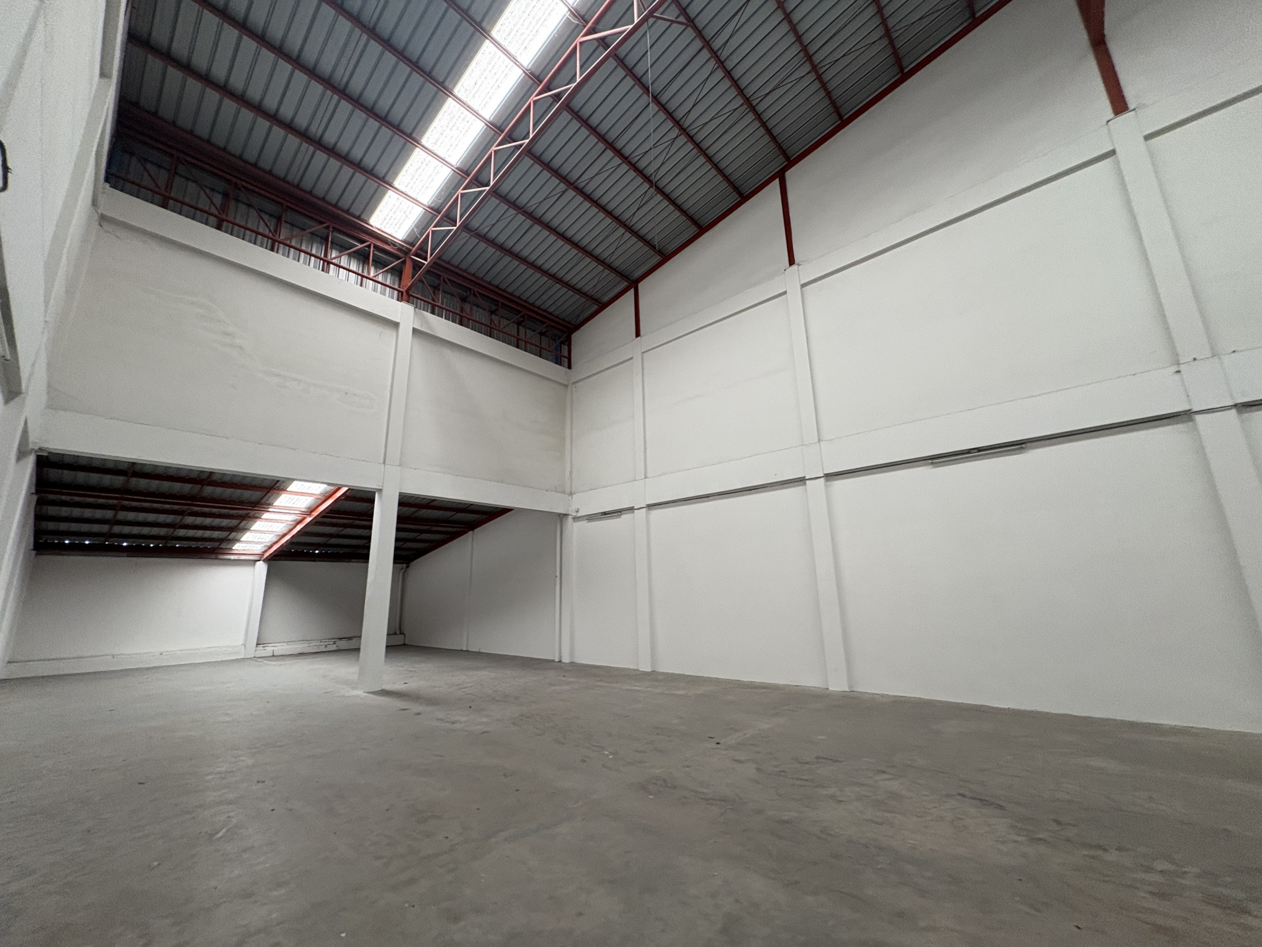 64539C18-D1A1-42C2-9BFC-BE5E69ABA8B5