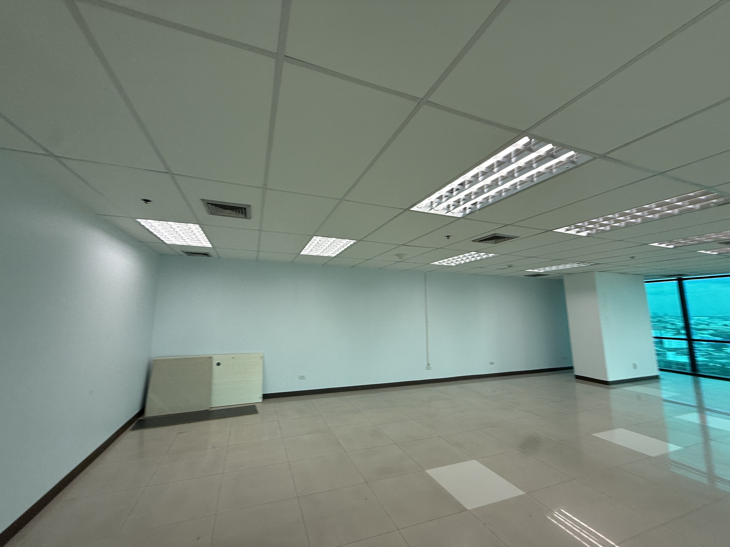 6AB1E6B1-02D3-4423-B05F-691BE75D1D45