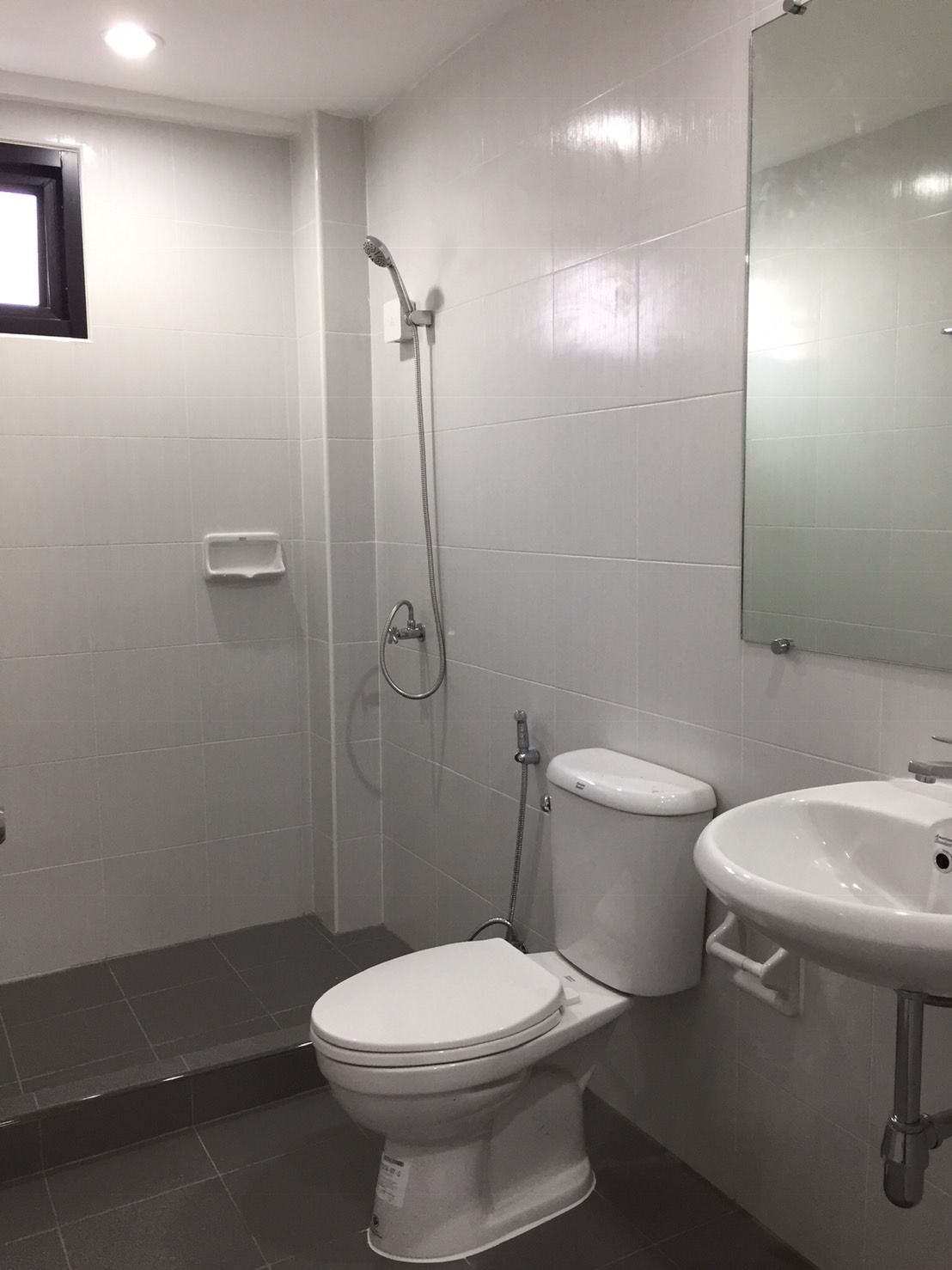 line_oa_chat_251030_111813_group_4