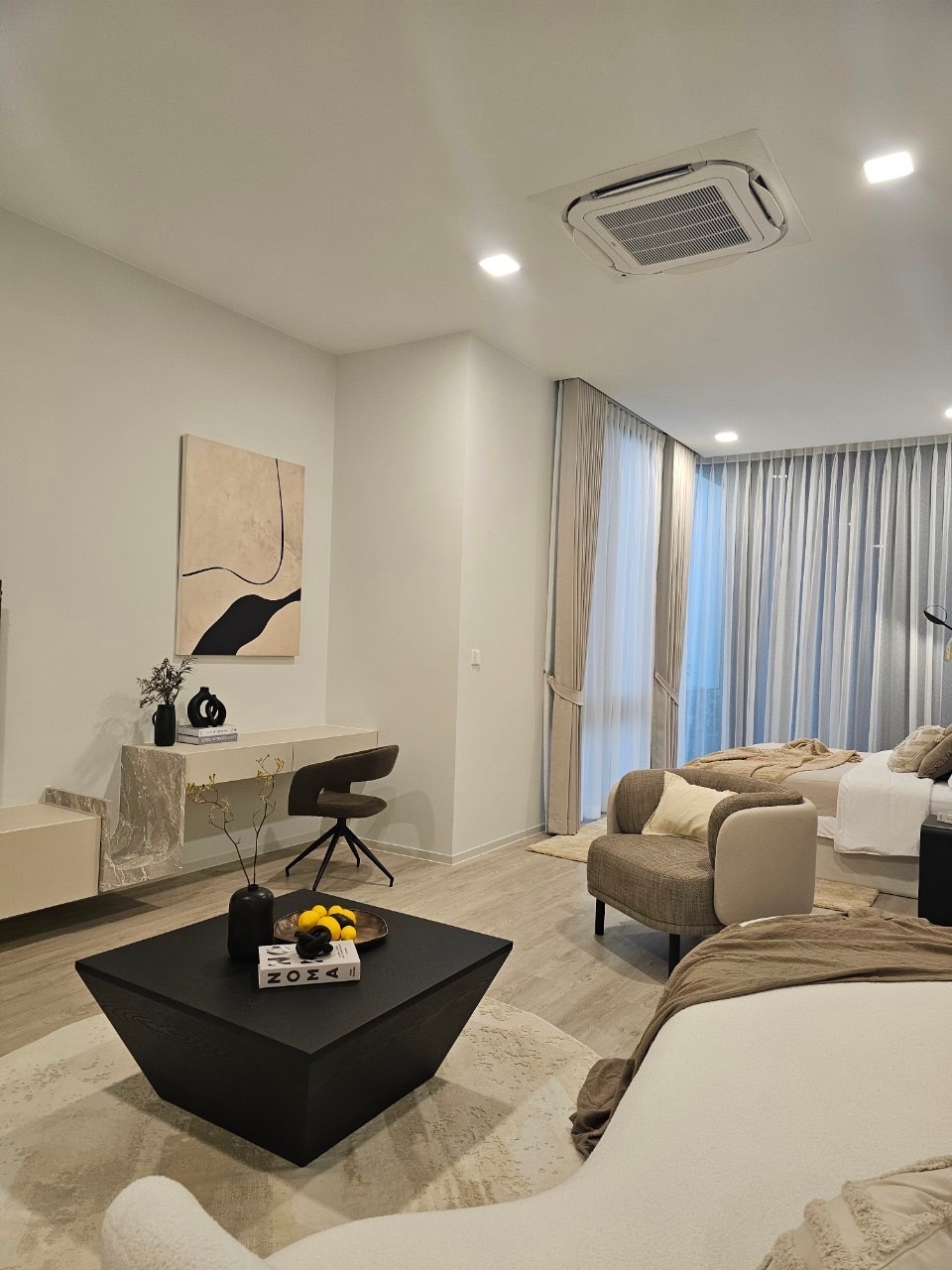 line_oa_chat_251031_135205_group_8