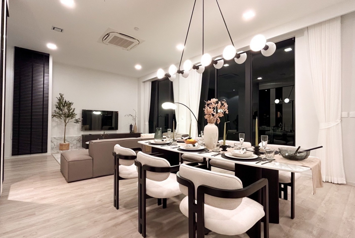 line_oa_chat_251031_135215_group_3