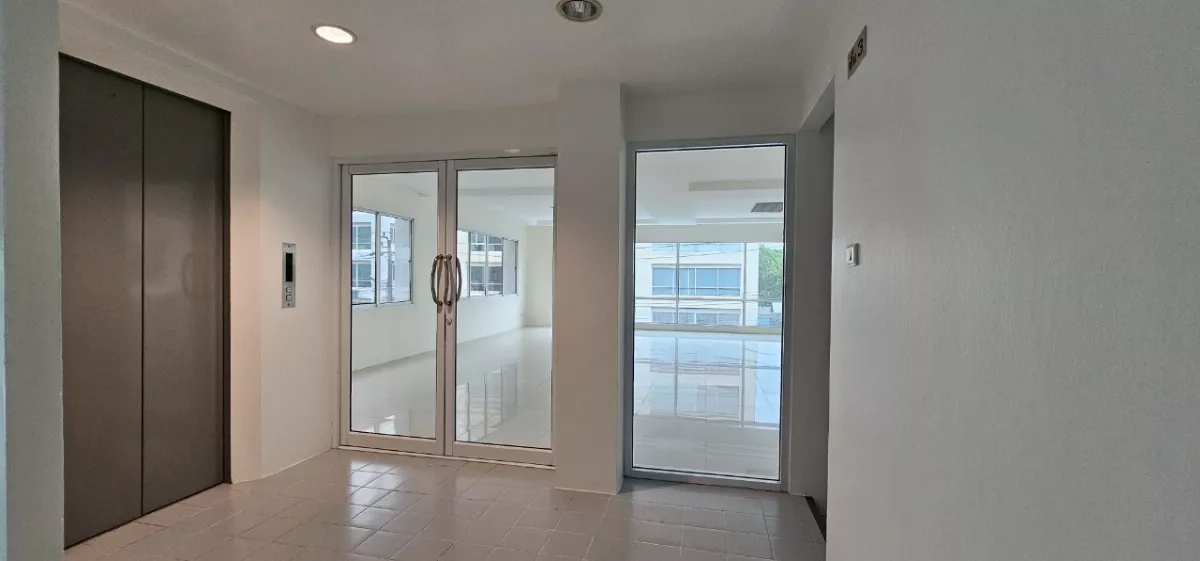 Property photo - LINE_ALBUM_Picture_251105_17.jpg