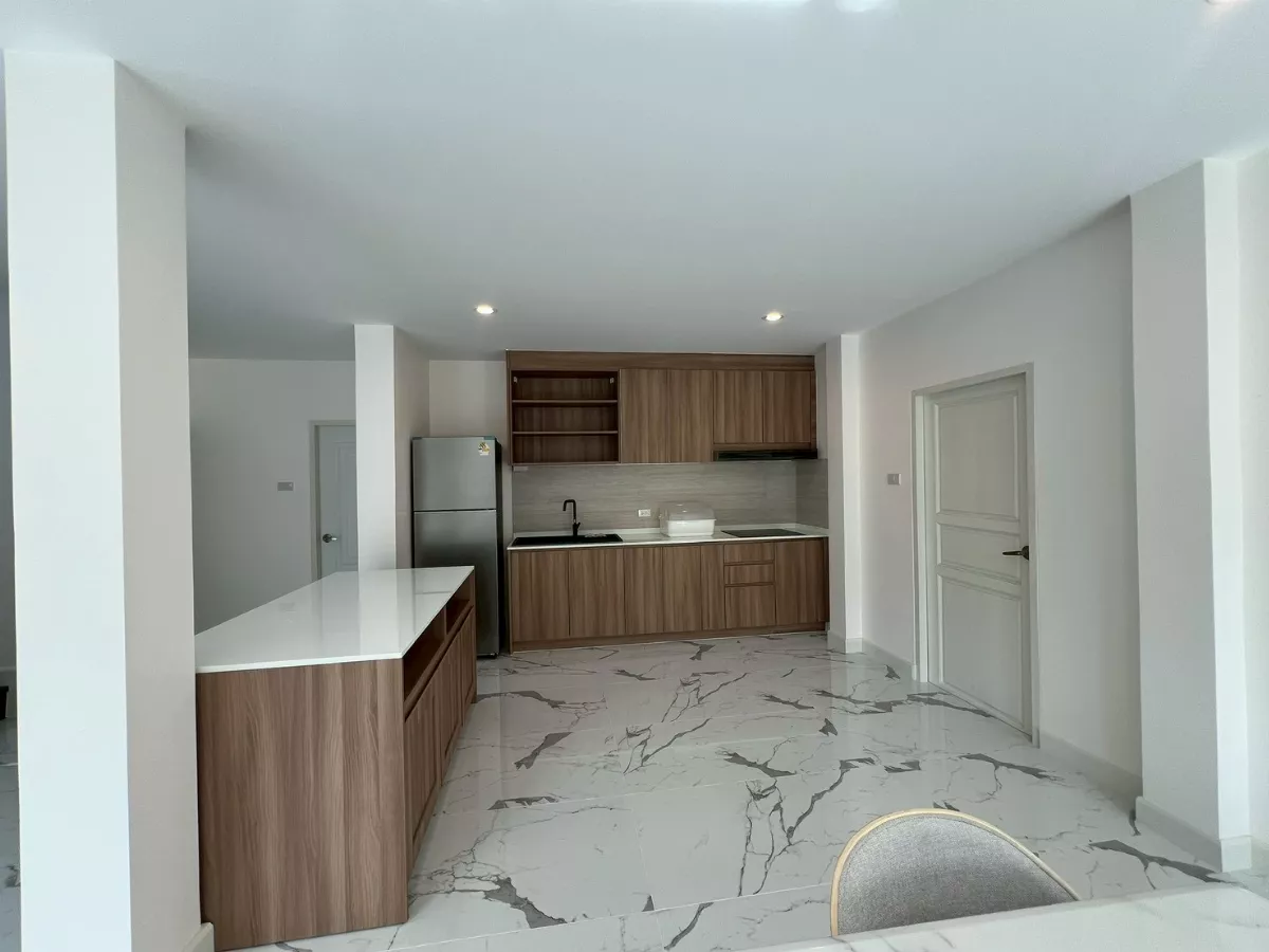 Property photo - LINE_NOTE_251107_7.jpg