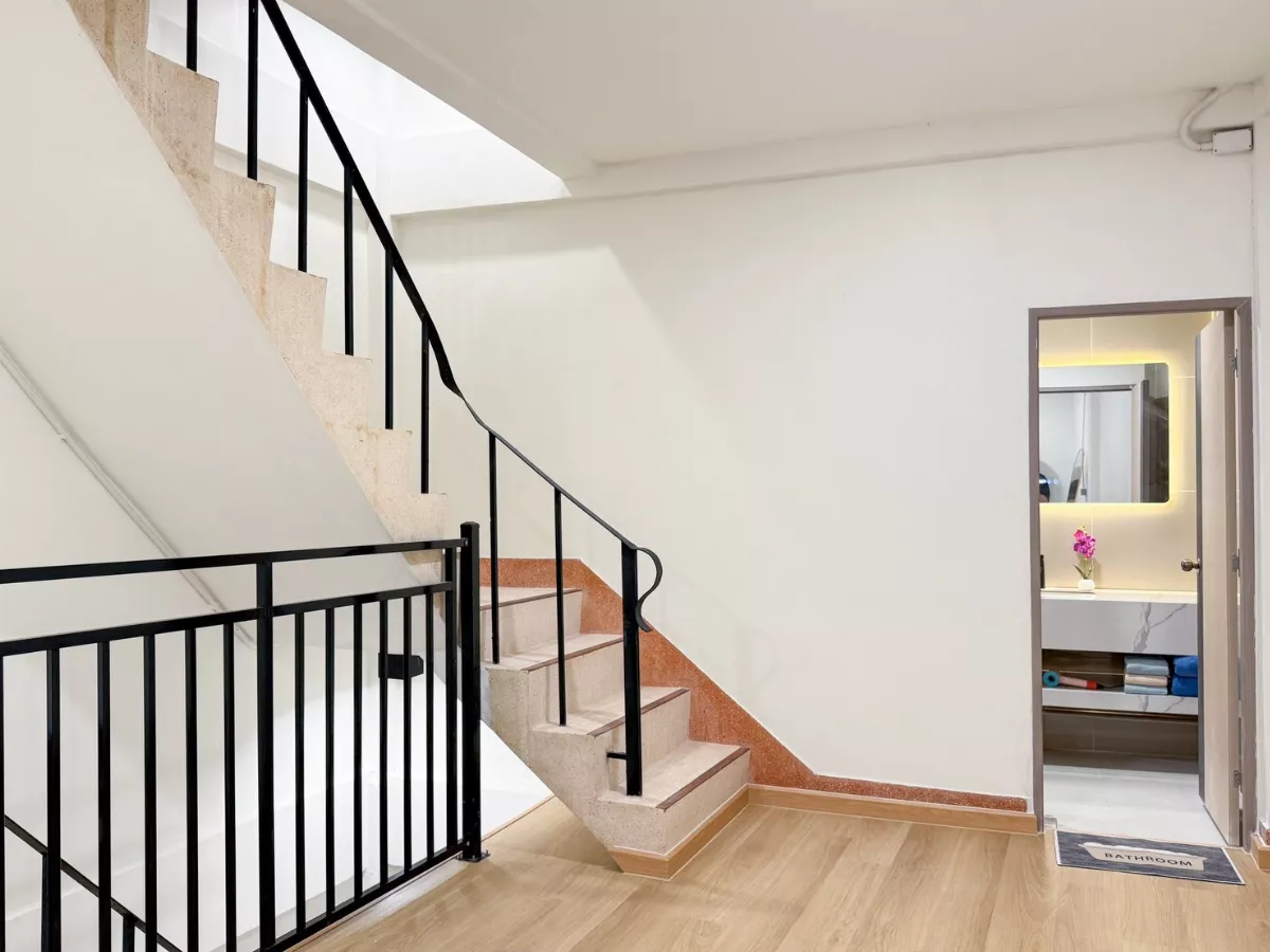 Property photo - line_oa_chat_251107_153110_group_6.jpg