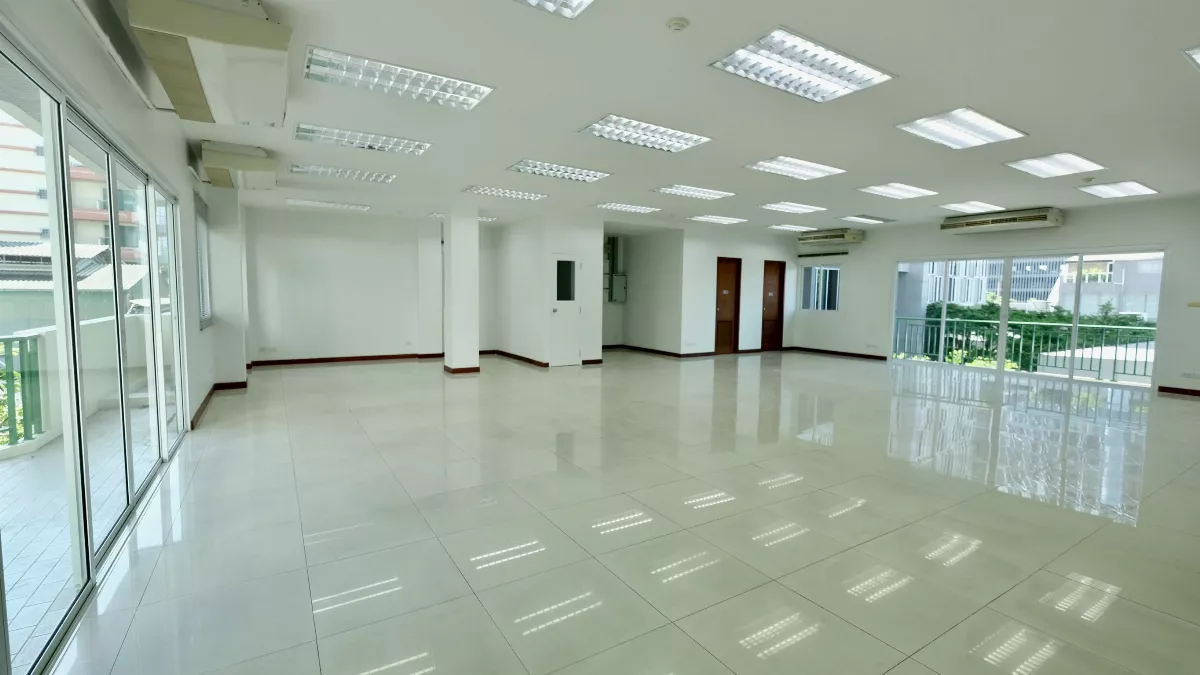 Property photo - LINE_NOTE_251107_5.jpg