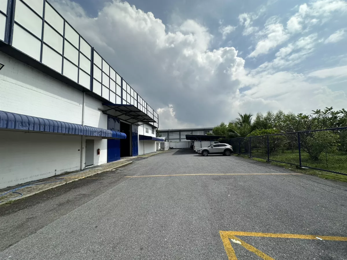 Property photo - 900 sqm 1__5931179_0.jpg