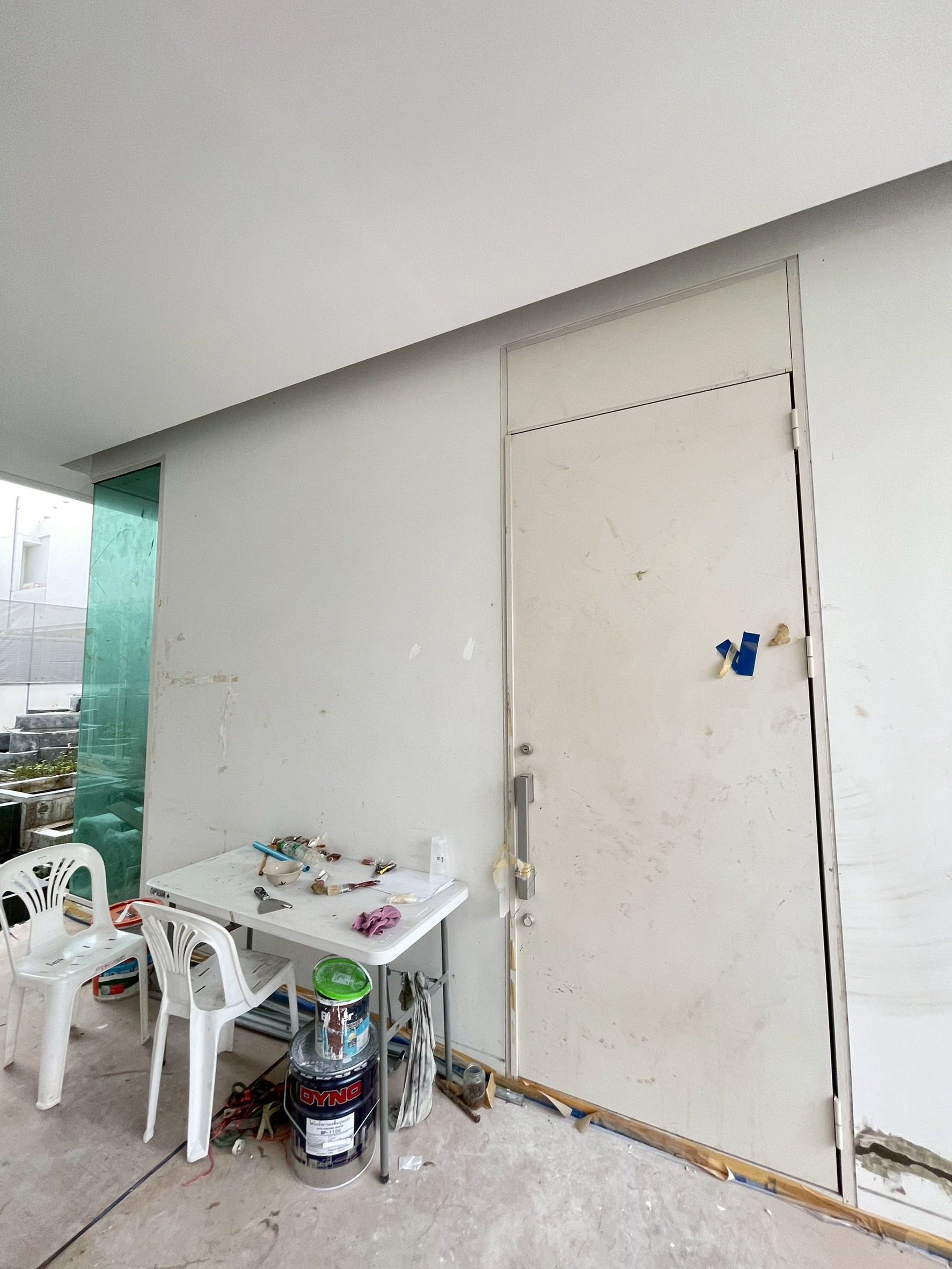 LINE_ALBUM_41168_251104_10