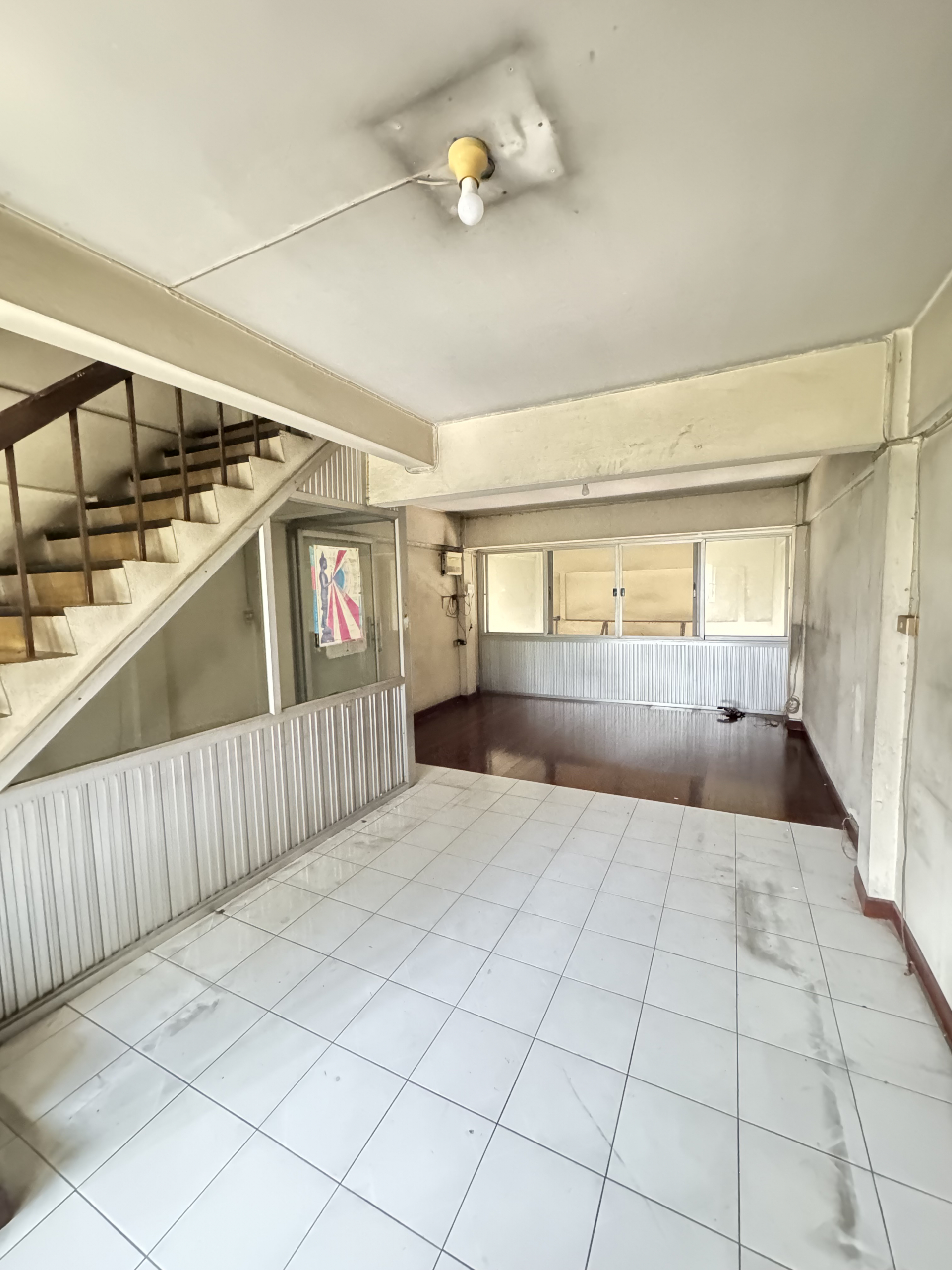 4CBA74FC-4DD1-4AED-B215-14B0095730B2