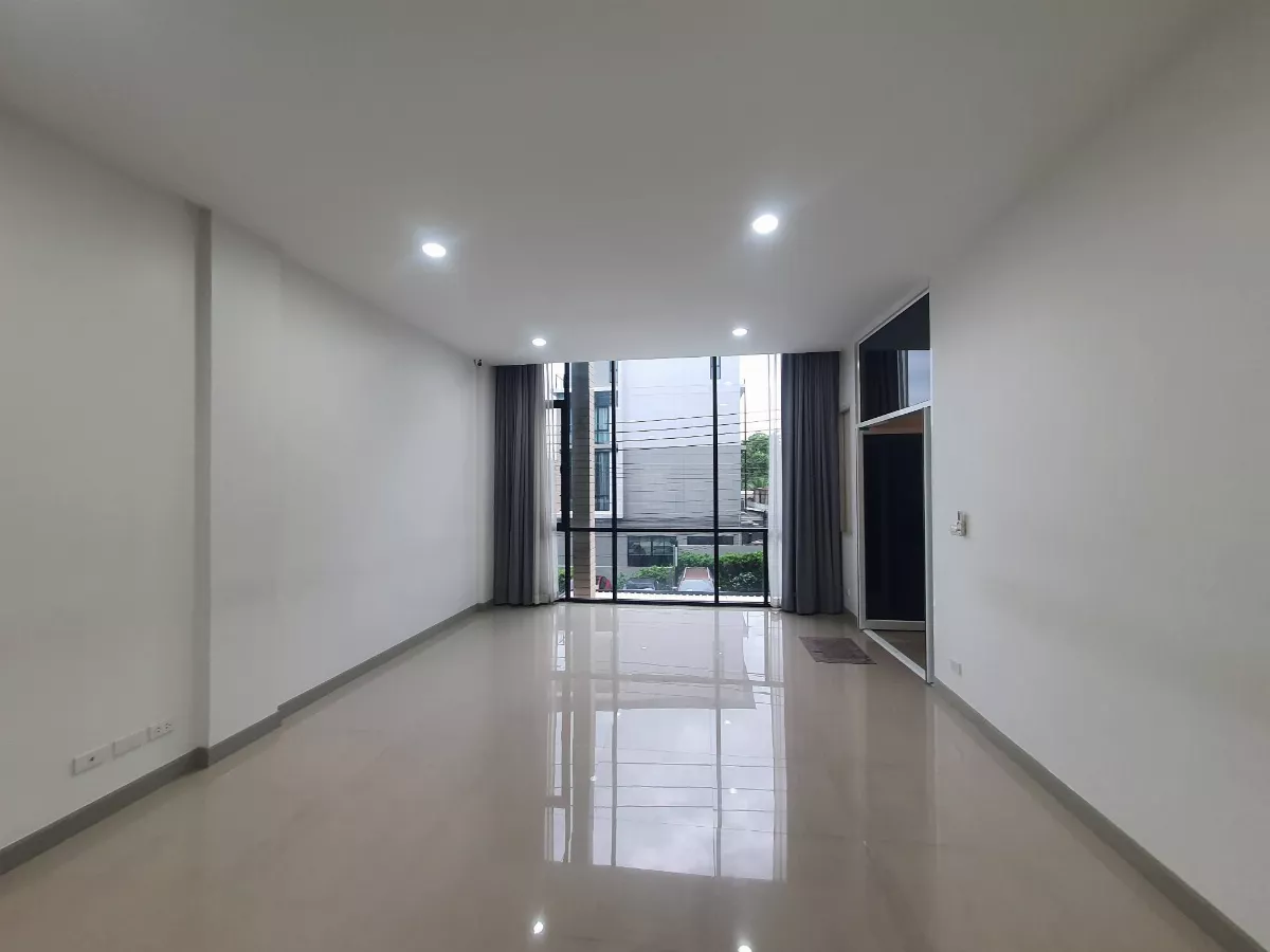 Property photo - 597500362_10163376227655020_4898901436263156826_n.jpg